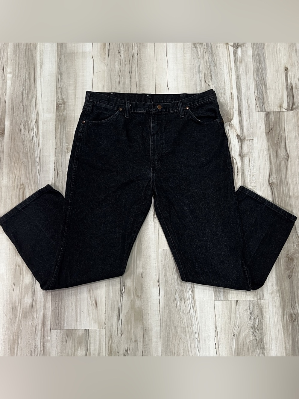 Vintage Wrangler 936BLK Black Jeans Men 38x30 Slim Fit Cowboy Cut Made USA LW024